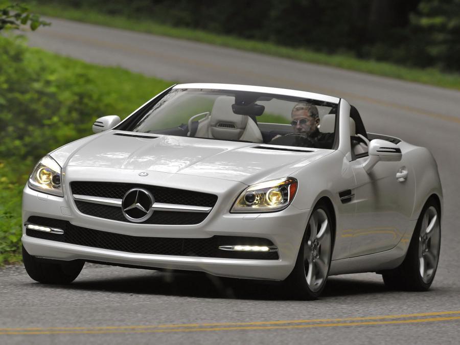  Mercedes-Benz SLK350 2011 года  (US) (фото 35 из 47)